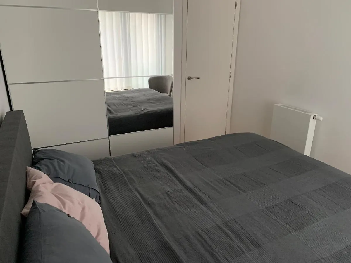 Stijlvol Appartement In Trendy Wijk Oostende Apartment Ostend